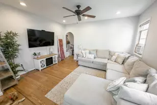 222 E Henry St, Linden, NJ 07036 - Photo 3