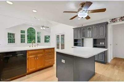 24 Stockade Road, Warren Township, NJ 07059 - Photo 11