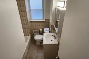 102 Beaumont Pl, Newark, NJ 07104 - Photo 5