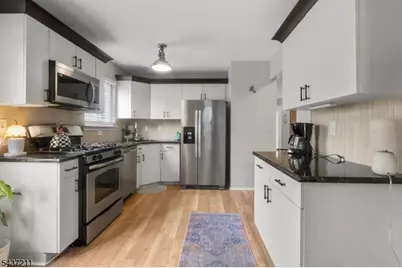 3701 Park Pl, Springfield, NJ 07081 - Photo 13