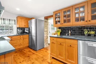 37 Brookville Hollow Rd, Delaware Township, NJ 08559 - Photo 7