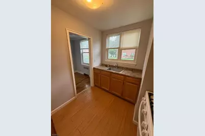 168 Gordonhurst Ave #J2, Montclair, NJ 07043 - Photo 3