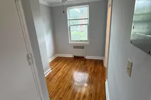 160 Gordonhurst Ave, Montclair, NJ 07043 - Photo 5