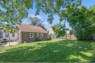 48 Belmohr St, Belleville, NJ 07109 - Photo 21