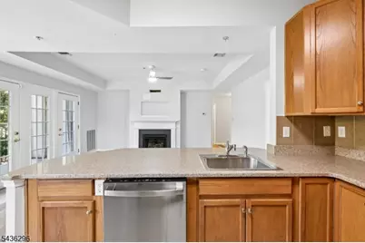 9104 Ravenscroft Rd, Clifton, NJ 07013 - Photo 15