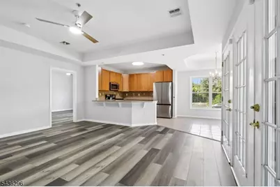 9104 Ravenscroft Rd, Clifton, NJ 07013 - Photo 11