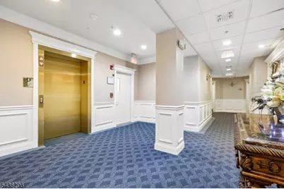 9104 Ravenscroft Rd, Clifton, NJ 07013 - Photo 33