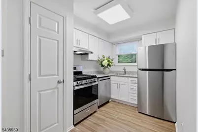 1403 Normandy Ct., Raritan Township, NJ 08822 - Photo 17