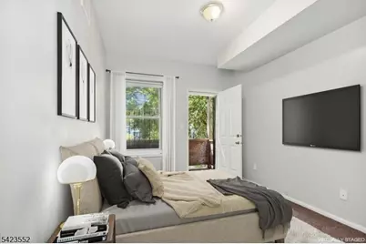 64 James St, Newark, NJ 07102 - Photo 5