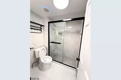 186 3rd St #1, Newark, NJ 07107 - Photo 7
