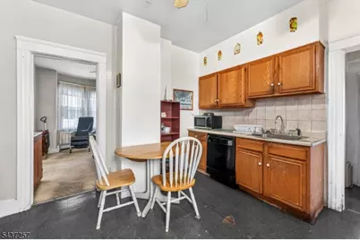 27 Belmont Ave, Dover, NJ 07801 - Photo 7