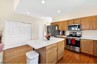 13 Fairchild Ln, Wantage, NJ 07461 - Photo 9