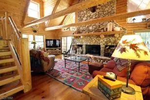 31 Kent Rd, Hampton Township, NJ 07860 - Photo 5