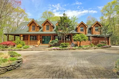31 Kent Rd, Hampton Township, NJ 07860 - Photo 1