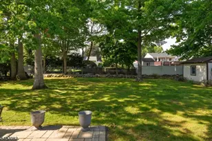 11 Yellow Brick Rd, Wayne Twp., NJ 07470 - Photo 41