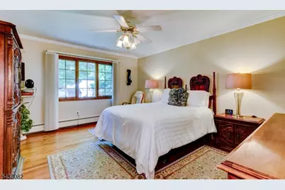 11 Yellow Brick Rd, Wayne, NJ 07470 - Photo 21