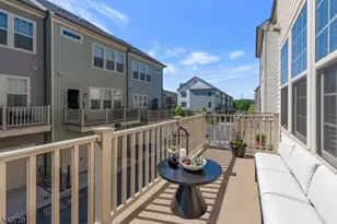 17 Gala Ct, Livingston, NJ 07039 - Photo 19