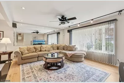118 Byrd Ave, Bloomfield, NJ 07003 - Photo 3