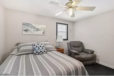 118 Byrd Ave, Bloomfield, NJ 07003 - Photo 15