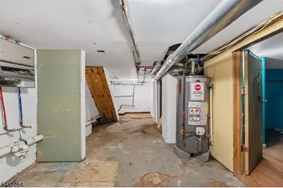 835 E 2nd St, Plainfield, NJ 07062 - Photo 21