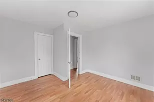 835 E 2nd St, Plainfield, NJ 07062 - Photo 19