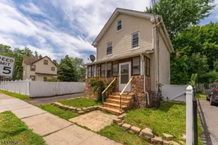 835 E 2nd St, Plainfield, NJ 07062 - Photo 1