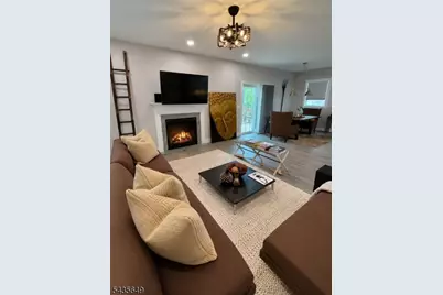 25 Richards Rd, Hopatcong, NJ 07843 - Photo 9
