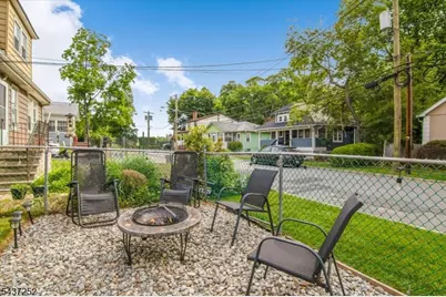 13 Elm Dr, Cedar Grove, NJ 07009 - Photo 25