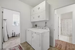 30 Victoria Dr, White Township, NJ 07823 - Photo 27