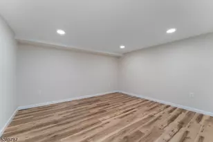 4 Lingert Ave, Clinton, NJ 08809 - Photo 31