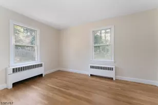4 Lingert Ave, Clinton, NJ 08809 - Photo 31