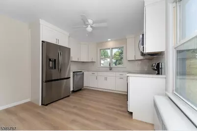 4 Lingert Ave, Clinton, NJ 08809 - Photo 15