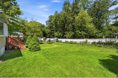26 Hillside Ter, Livingston, NJ 07039 - Photo 3