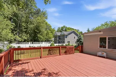 26 Hillside Ter, Livingston, NJ 07039 - Photo 5