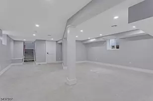 191 Franklin St, Secaucus, NJ 07094 - Photo 11