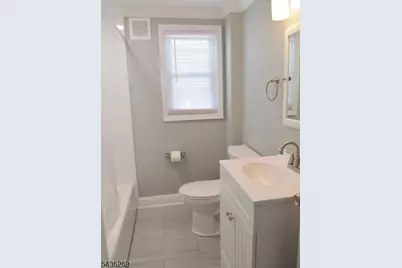 11 Meehan Ave, Raritan, NJ 08869 - Photo 5