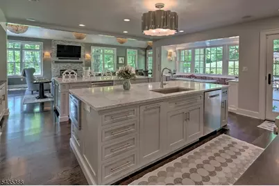 210 Douglass Ave, Bernardsville, NJ 07924 - Photo 7