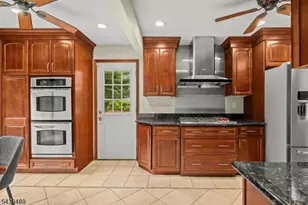 9 Lexington Rd, Bernards Township, NJ 07920 - Photo 11
