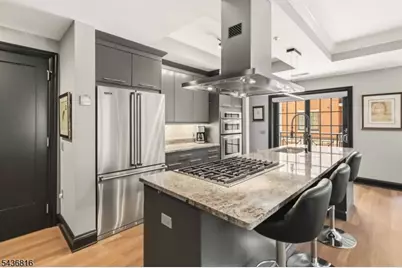 40 West Park Place Unit #305, Morristown, NJ 07960 - Photo 3