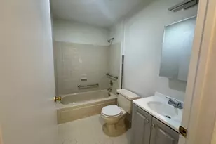 7 Sheffield Ct, North Brunswick Township, NJ 08902 - Photo 13