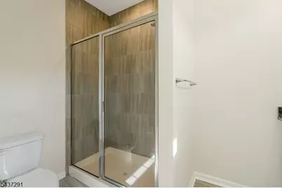 17 Gala Ct, Livingston Twp., NJ 07039 - Photo 13