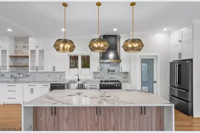 38 Pershing Pl, Woodland Park, NJ 07424 - Photo 15