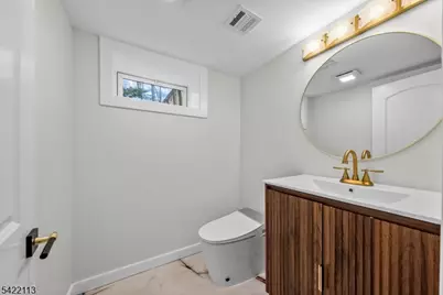 38 Pershing Pl, Woodland Park, NJ 07424 - Photo 47