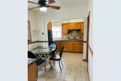 9 Sunset Ter, Irvington, NJ 07111 - Photo 7