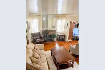9 Sunset Ter, Irvington, NJ 07111 - Photo 5