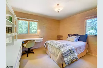 943 Sunset Rdg, Bridgewater, NJ 08807 - Photo 17
