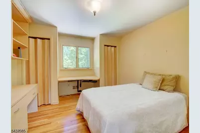 943 Sunset Rdg, Bridgewater, NJ 08807 - Photo 19