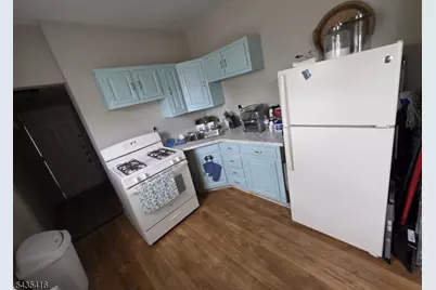 230 17th Ave, Paterson, NJ 07504 - Photo 5