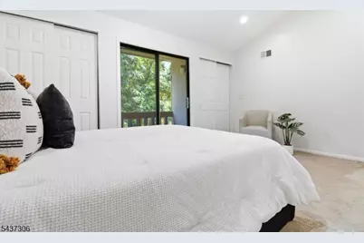 9 Paris Cir, West Orange Township, NJ 07052 - Photo 15