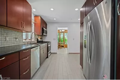 18 Aspen Rd, West Orange Township, NJ 07052 - Photo 5